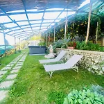 Antico Borgo Bed & Breakfast