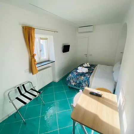 Antico Borgo Bed & Breakfast